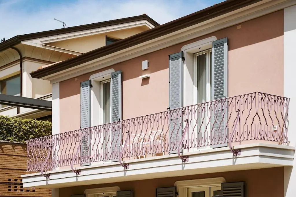 Villa In Centro Con Giardino E Parcheggio - La Casa Della Giuliana SantʼArcangelo di Romagna Itália
